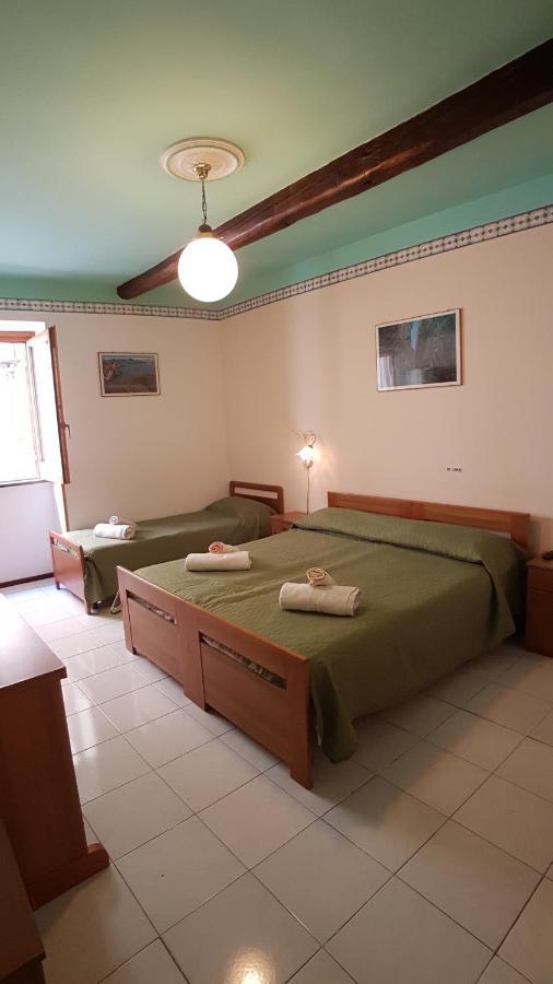 Casa Vittorio B&B Lipari Kültér fotó