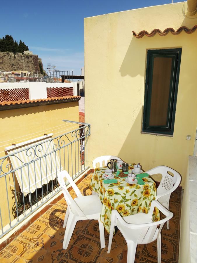 Casa Vittorio B&B Lipari Kültér fotó