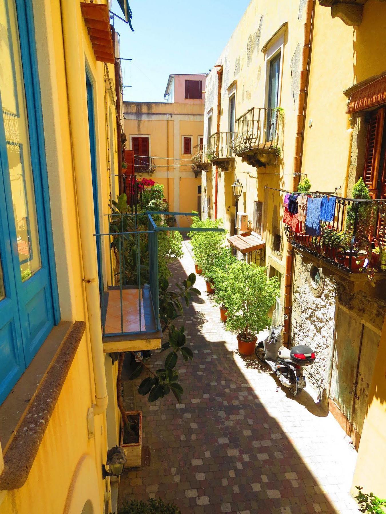 Casa Vittorio B&B Lipari Kültér fotó