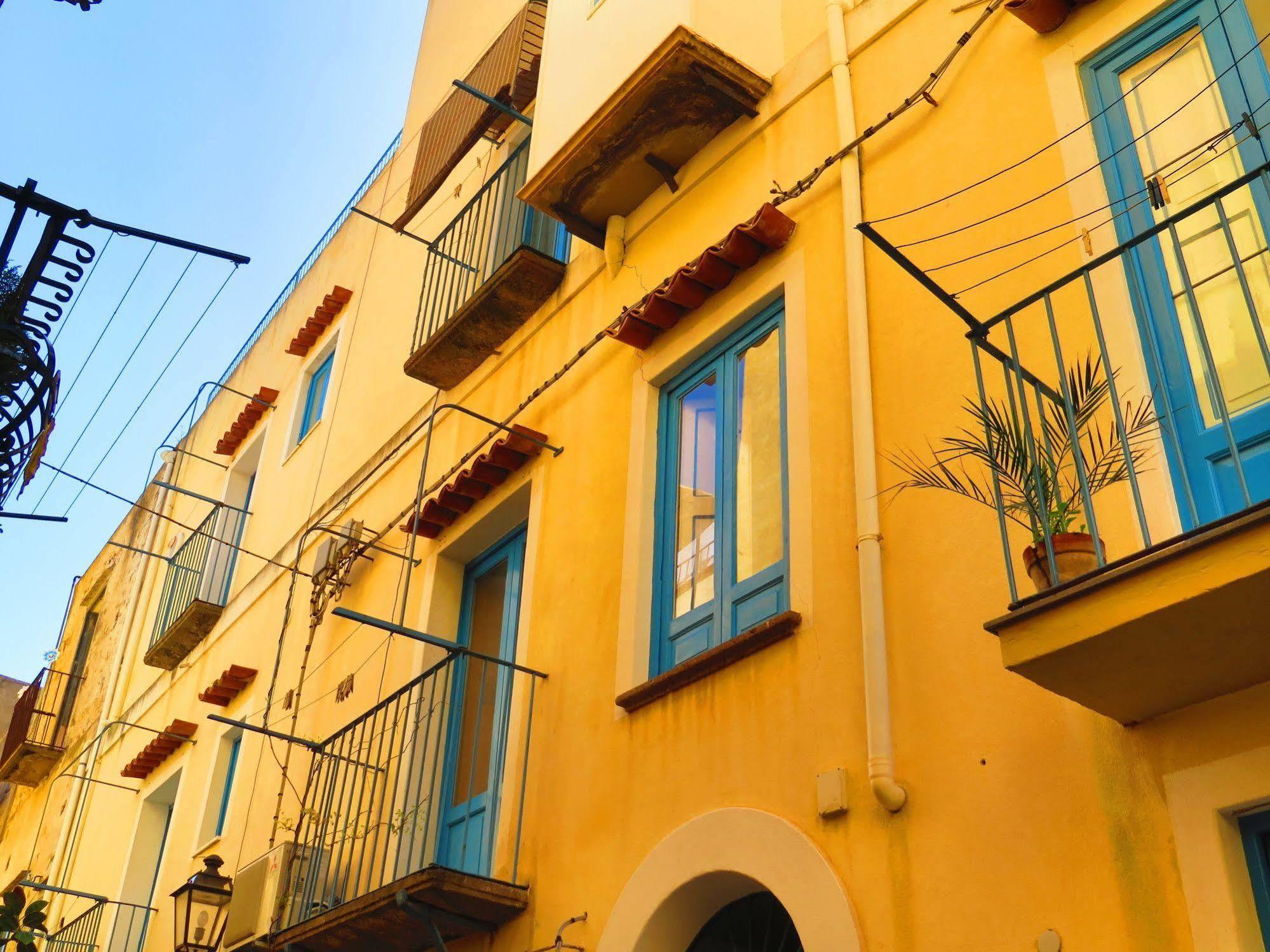 Casa Vittorio B&B Lipari Kültér fotó